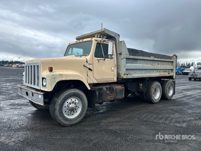 1979 International F-2574 4x2 ダンプトラック(S/A)