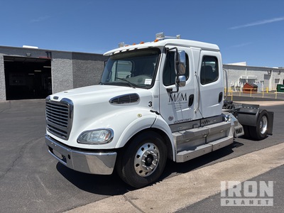2016 Freightliner M2106 4x2 S/A Day Cab Truck Tractor