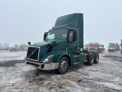 2013 Volvo VNL 6x4 T/A Day Cab Truck Tractor
