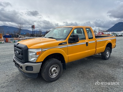 2015 Ford F-350 XL 4x4 Extended Cab Pick-up (Inoperable)