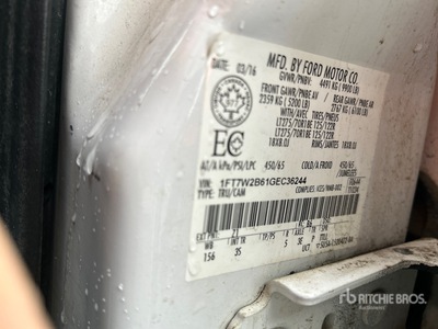 2016 Ford F-250 4x4 Crew Cab Ophalen