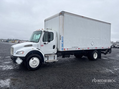 2005 Freightliner M2 106 4x2 Gesloten vrachtwagen