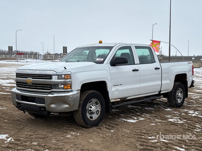 2017 Chevrolet Silverado 2500 HD 4x4 Crew Cab Pickup