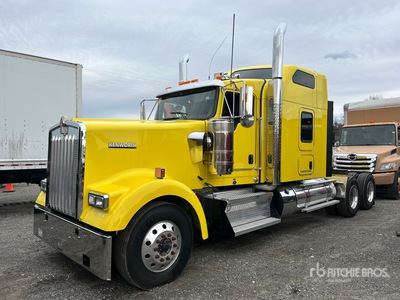 2023 Kenworth W900 6x4 Cabina con cuccetta per trattore stradale