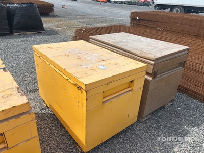 Quantity of (2) Boîte de chantier