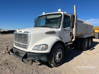 2007 Freightliner M2 112 4000 gal 6x4 Camion à eau