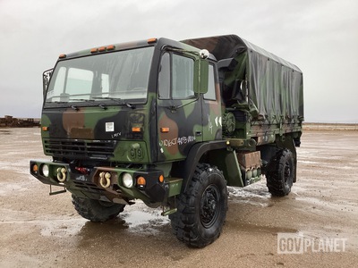 2003 Stewart & Stevenson M1078A1 LMTV 4x4 Cargo Truck