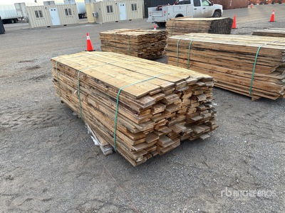 Quantity of (320) 1 in x 6 in x 8 ft Fence Plank