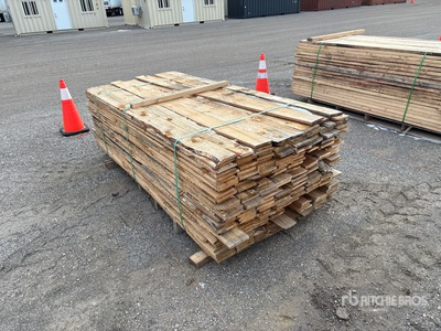 Quantity of (320) 1 in x 6 in x 8 ft Fence Plank