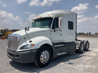 2016 International ProStar 6x4 Tractocamion con Dormitorio / T/A Sleeper Truck Tractor