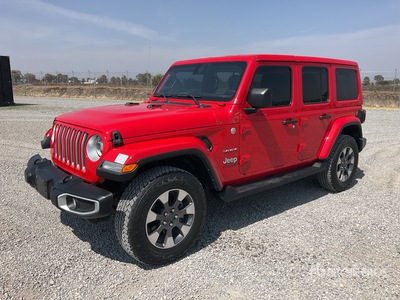 2021 Jeep Wangler Unlimited Sahara 4x4 Camioneta / SUV