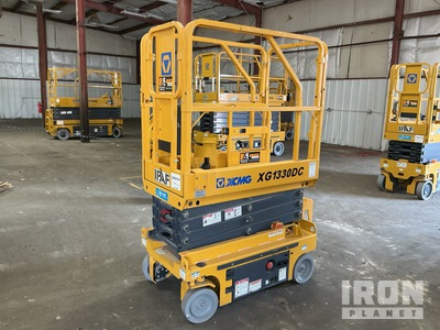 2021 XCMG XG1330DC Electric Scissor Lift