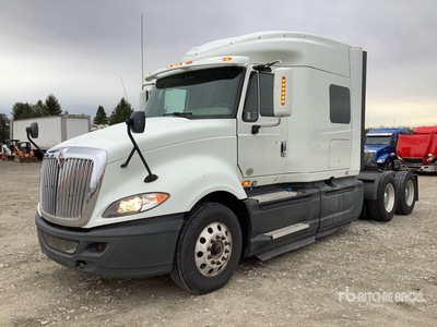 2015 International ProStar+ 6x4 Ciągnik siodłowy T/A z kabiną sypialną