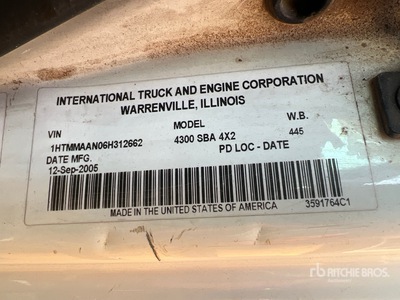 Altec on 2006 International 4300 4x2 Cable Placer Autohoogwerker