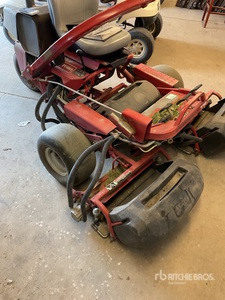 Toro Greensmaster 3050 Greens & Tees Riding Greens maaier
