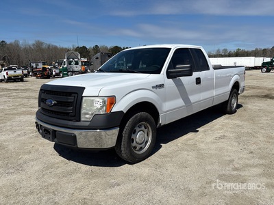 2014 Ford F-150 XL 4x2 Extended Cab Pickup