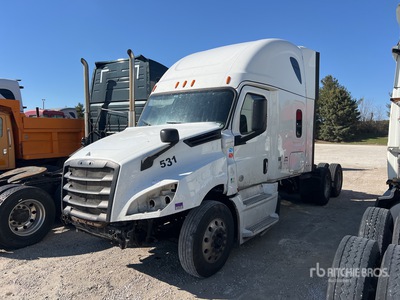 2018 Freightliner Cascadia 126 6x4 Sleeper Truck Tractor (Inoperable)