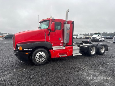 1998 Kenworth T600 6x4 Ciągnik siodłowy T/A z kabiną dzienną