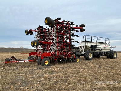 2010 Bourgault 3310 75 ft'in" Air Drill
