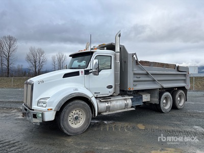 2020 Kenworth T880 6x4 を見 Dump Truck