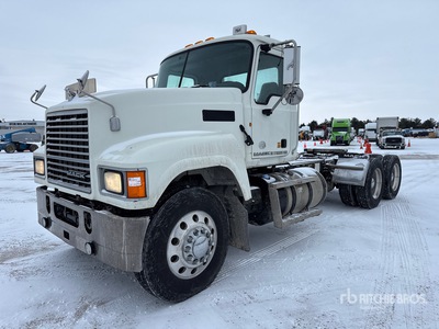 2014 Mack CHU613 6x4 T/A Day Cab Truck Tractor