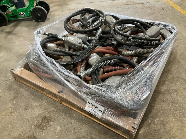 Quantity of In-line Air Tool Lubricators on 3/4 in Hoses - Fits Pneumatic Breakers, Hammers, etc.