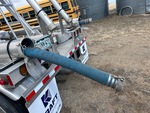 Specialty - Tanker with Hoses