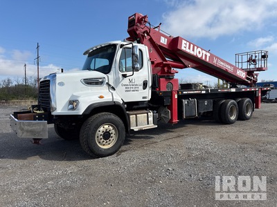 2014 ELLIOTT H110F 110 ft on 2014 Elliott H110F 6x6 On Freightliner 108SD Bucket Truck