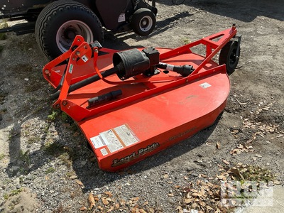 Land Pride RCR1260 60 in 3-Point Hitch Trinciatrice Rotante (Inoperable)