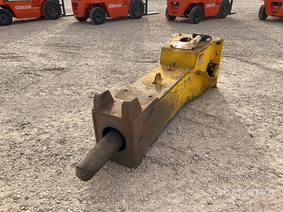 2000 كسارة هيدروليكية