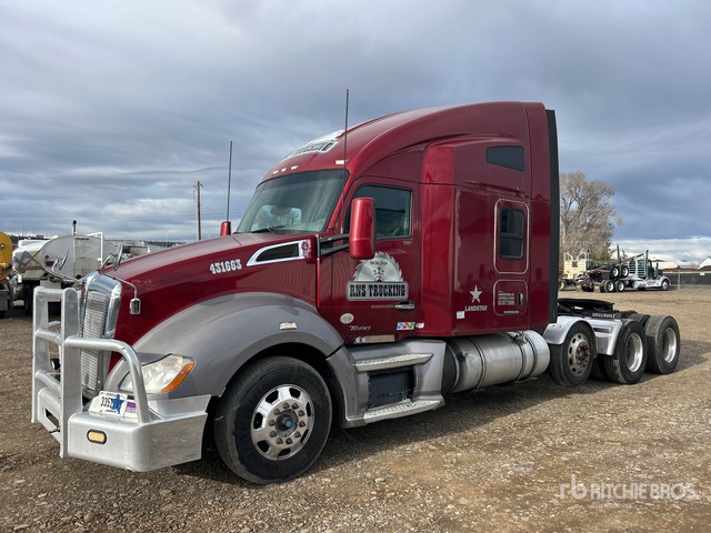 2013 Kenworth T680 8x4 Tri/A Sleeper Truck Tractor | Ritchie Bros ...