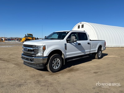 2020 Ford F-350 XLT 4x4 Crew Cab Pickup