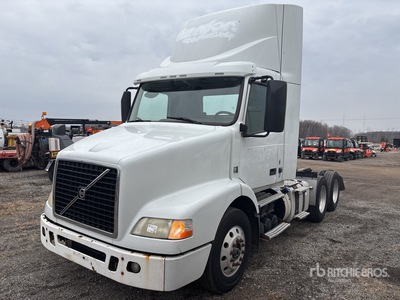 2016 Volvo VNM 6x4 تراكتور شاحنة نهارية (ثنائية المحور)