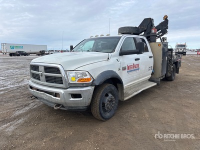 2011 Hiab 077 BS-3 CLX 3350 kg Knuckle Boom on 2011 Dodge Ram 5500 SLT 4x4 Crew Cab Crane Truck