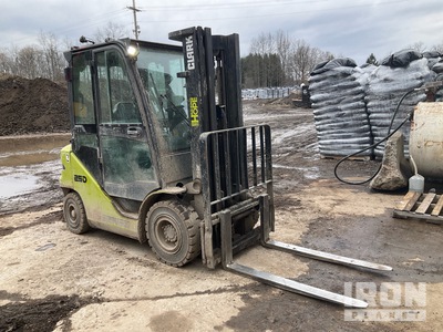 General Appearance - Lift Truck* with Foto, angolo anteriore destro