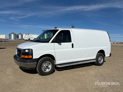 2023 GMC Savana 2500 Fourgon cargo