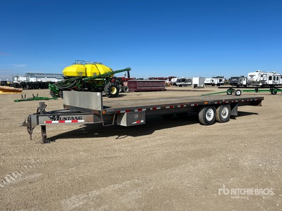 2009 Mustang 14000 lb 26 ft T/A Equipment Trailer