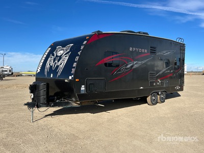 2016 Winnebago Spyder 24FQ 31 ft T/A Toy Hauler Travel Trailer