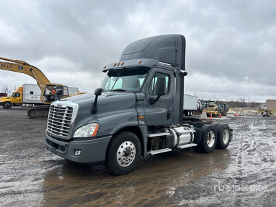 2017 Freightliner Cascadia 125 6x4 Day Cab Truck Tractor