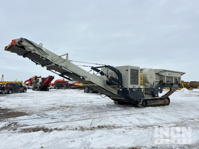 2022 Astec FT2650 Tracked Closed Circuit Jaw Crushing Plant