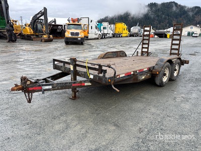 ABU 16 ft T/A トレーラー