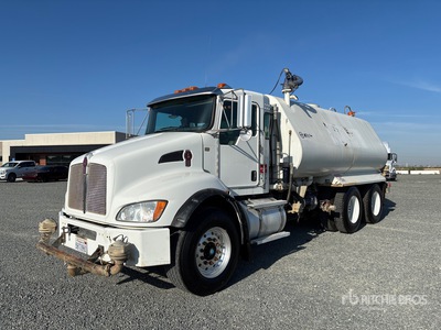 2019 Kenworth T730 6x4 Water Truck