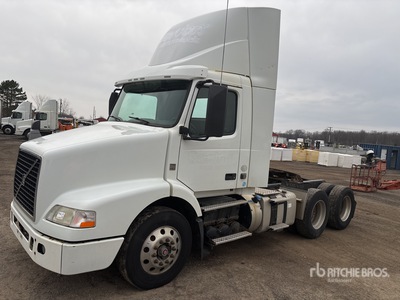 2017 Volvo VNM T/A Dagcabine Trekker