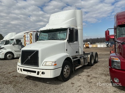 2017 Volvo VNM200 6x4 تراكتور شاحنة نهارية (ثنائية المحور)
