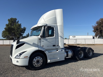 2020 Volvo VNR300 6x4 T/A Day Cab Truck Tractor