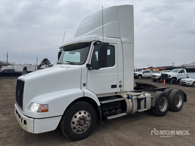 2017 Volvo VNM 6x4 Day Cab Prime Mover