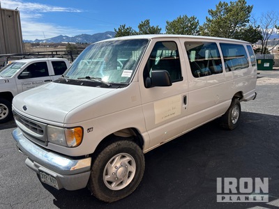 2000 Ford E-350 فان نقل
