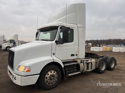 2016 Volvo VNM 6x4 T/A Day Cab Truck Tractor