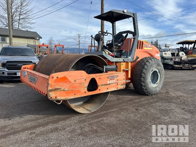Hamm 3410 Smooth Drum Compactor