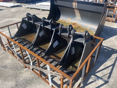 Quantity of (4) 30 in 24 in Pin On Bucket